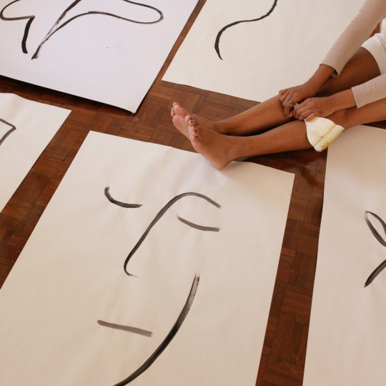 Comment l’art aide à se reconstruire après le cancer ?
